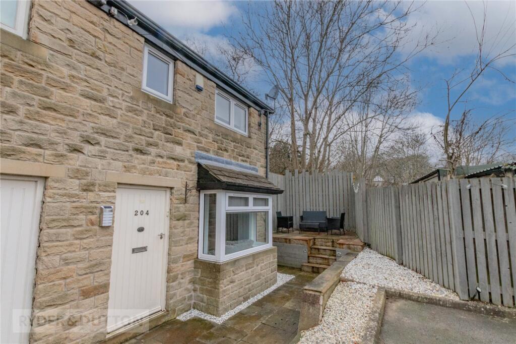 3 bedroom terraced house