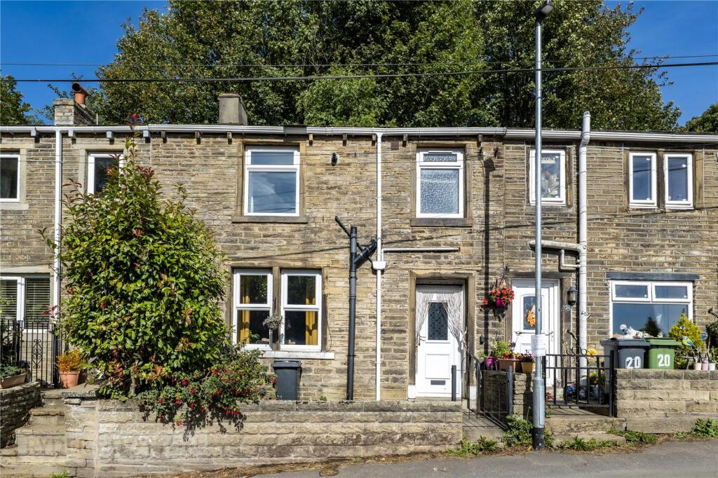 Main image of property: Ray Gate, Huddersfield, West Yorkshire, HD3
