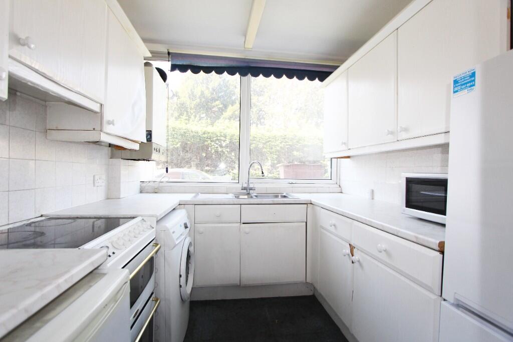 Main image of property: Hendon Hall Court, Parson Street, London, NW4