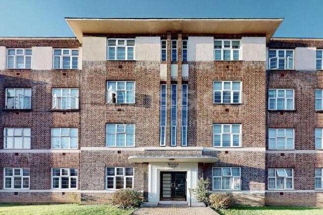 Main image of property: Golders Green Road, London, NW11