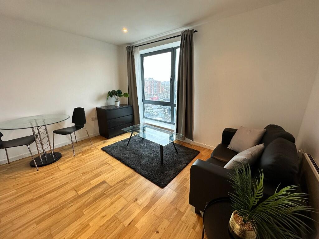 Main image of property: Skinner Lane, Leeds, West Yorkshire, LS7