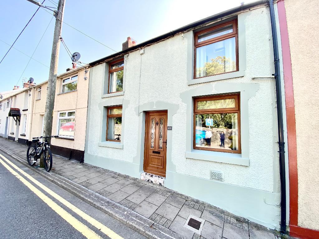 1 bedroom terraced house for sale in Glan Road, Gadlys, Aberdare, CF44