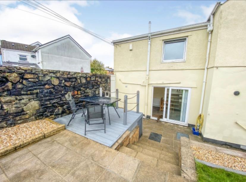 4 bedroom detached house for sale in Llewellyn Street, Trecynon
