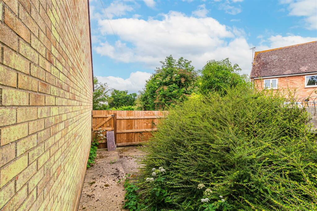 Additional property image - Streetly End, West Wickham, Cambridge