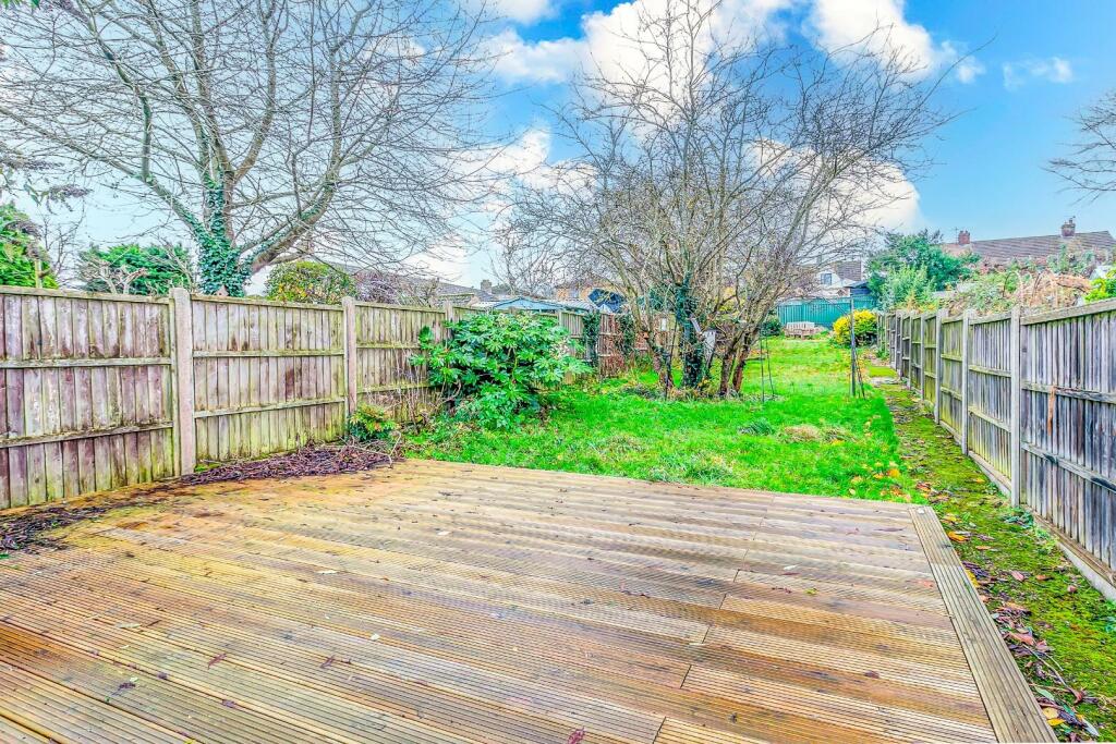 Additional property image - Hamlet Road, Haverhill