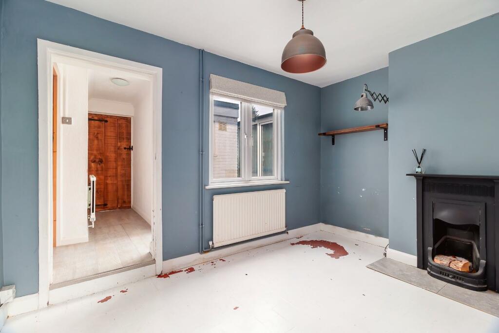 Additional property image - Hamlet Road, Haverhill