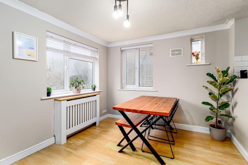 Additional property image - Helions Park Avenue, Haverhill
