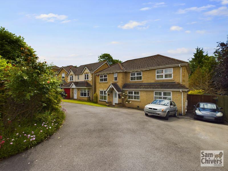 4 bedroom detached house for sale in Thicket Mead, Midsomer Norton, BA3