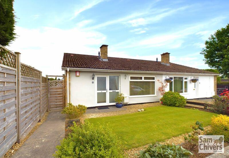 2 bedroom semidetached house for sale in Welton Grove, Midsomer Norton