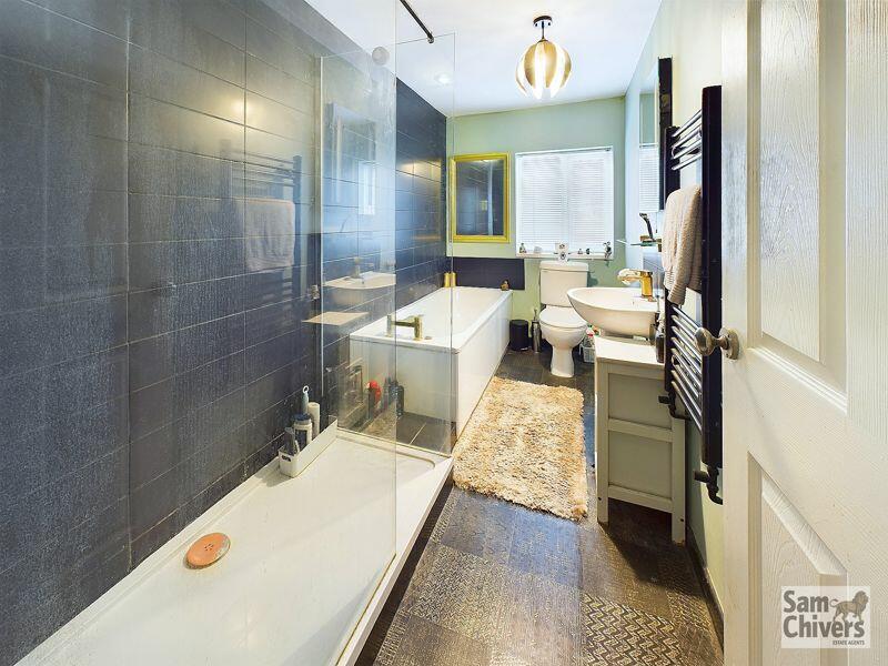 Additional property image - Chaucer Road, Westfield