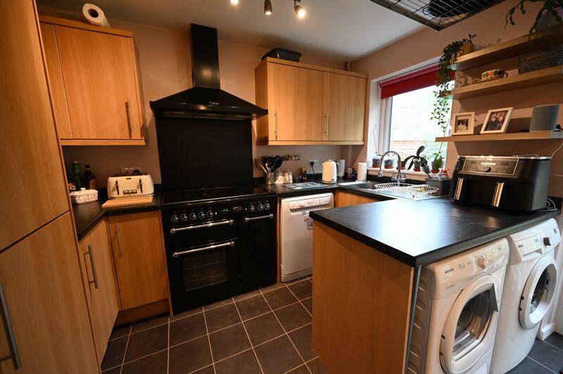 Additional property image - Room To Let-Waterloo Road, Radstock