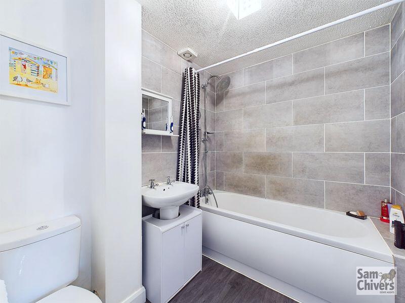 Additional property image - Meadway, Temple Cloud Village