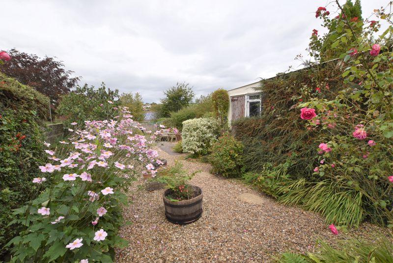 3 bedroom semidetached house for sale in North Road, Midsomer Norton, BA3