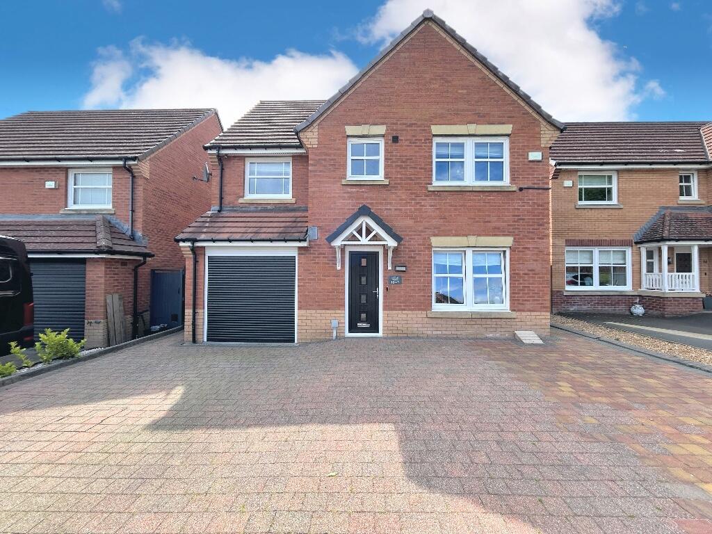 4 bedroom detached house for sale in 16 Beveridge Place, Redding FK2