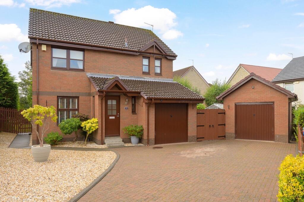 Main image of property: 26 Swords Way, Falkirk, FK2 7FF