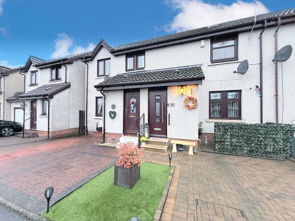 Main image of property: 25 Castle Avenue, Airth, FK2 8GA
