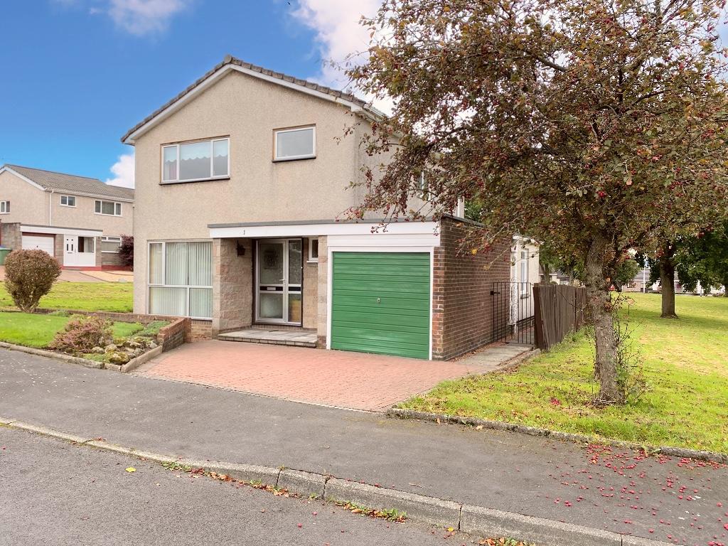 3 bedroom detached house for sale in 1 Braemar Place, Stenhousemuir