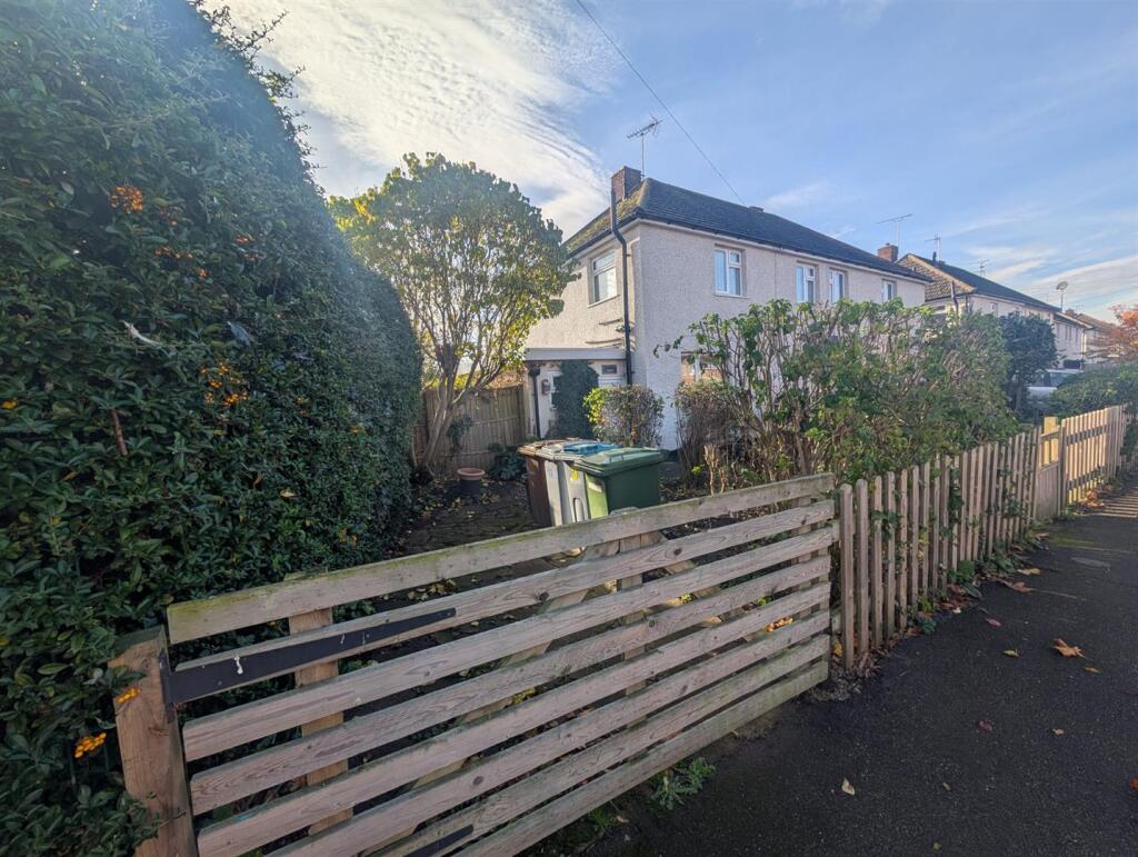 Main image of property: Stephen Road, Newark