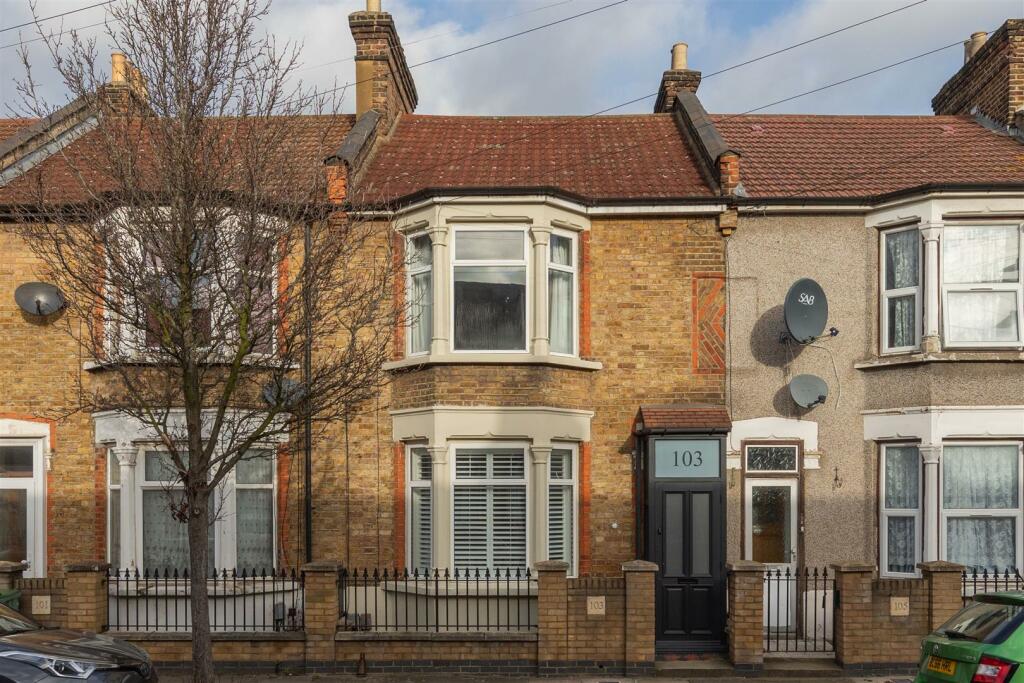 3 bedroom terraced house for sale in Studley Road, Forest Gate, E7