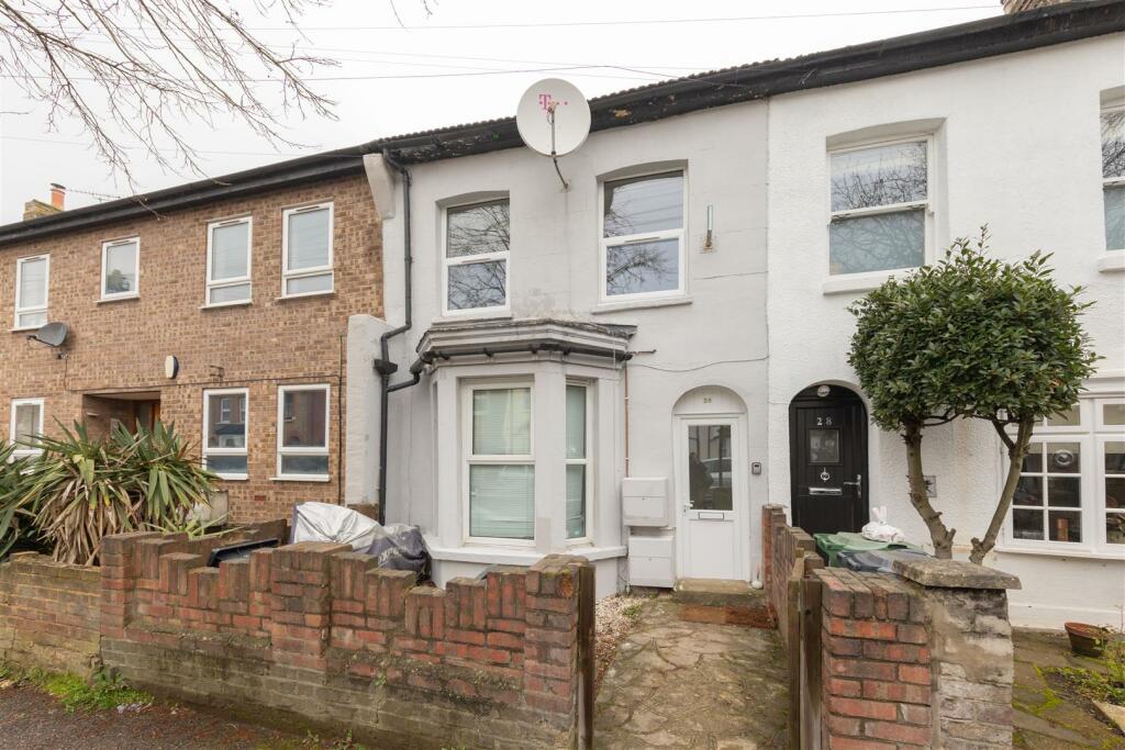 1 bedroom apartment for sale in Wadley Road, Leytonstone, E11