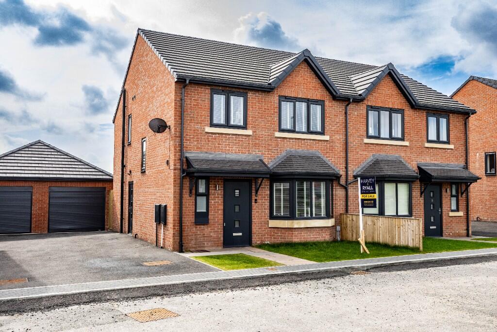 Main image of property: Jubilee Gardens, Mirfield, West Yorkshire, WF14