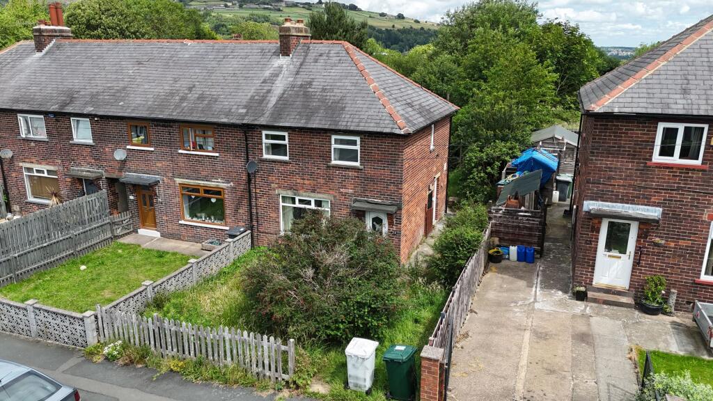 Main image of property: Gordon Street, Slaithwaite, HD7