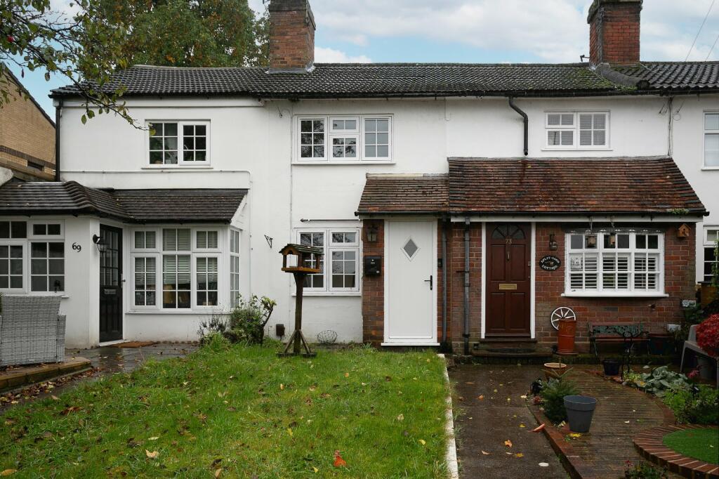 2 bedroom terraced house for sale in London Road, Hemel Hempstead