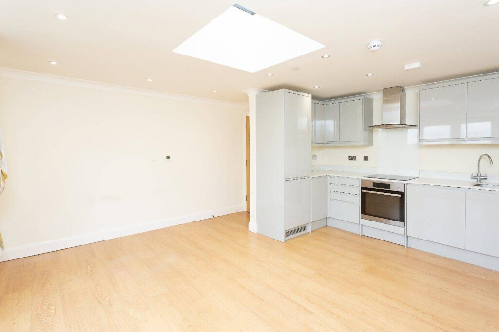 Main image of property: Turners Hill, Hemel Hempstead, HP2