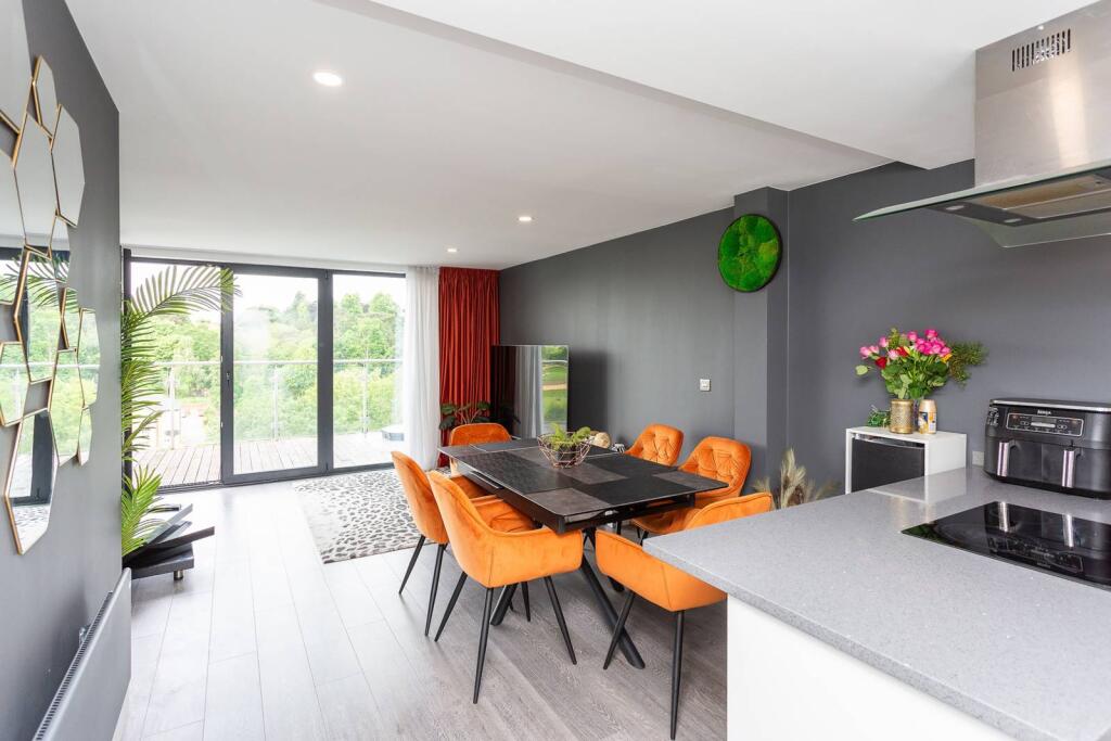 Main image of property: Swan Court, Waterhouse Street, Hemel Hempstead, HP1