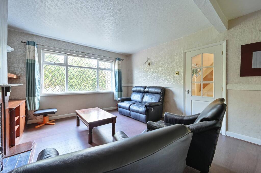 Main image of property: Ridgeway Close, Hemel Hempstead, HP3