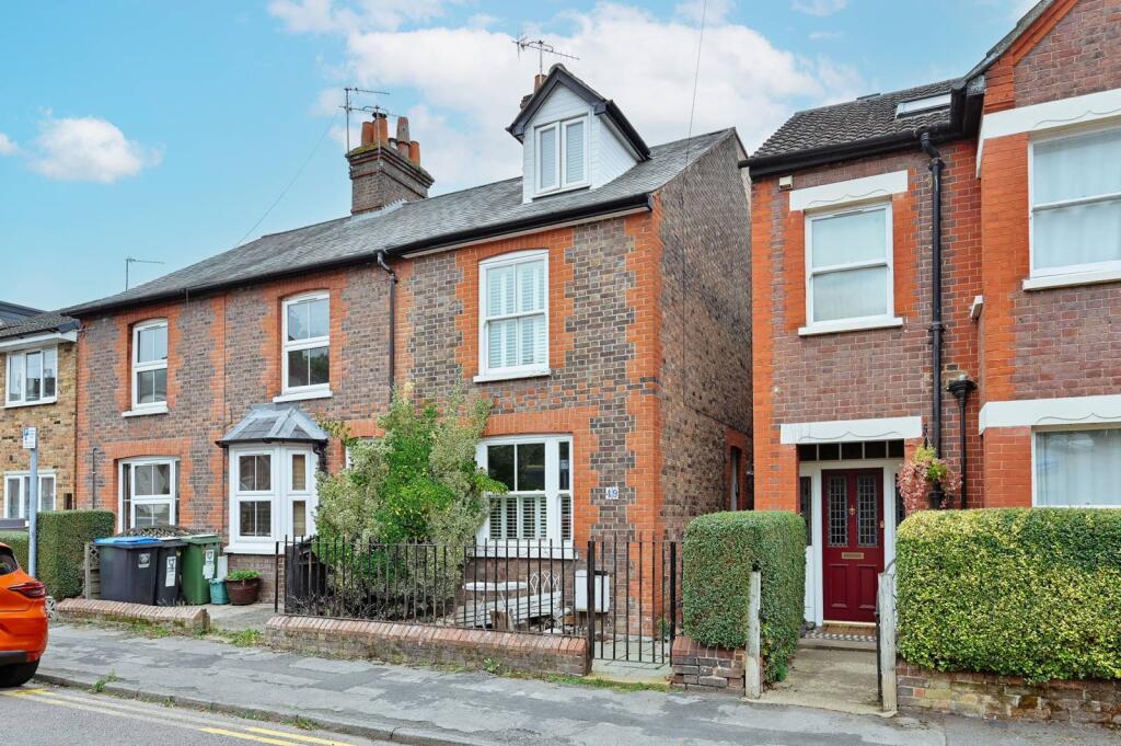3 bedroom end of terrace house