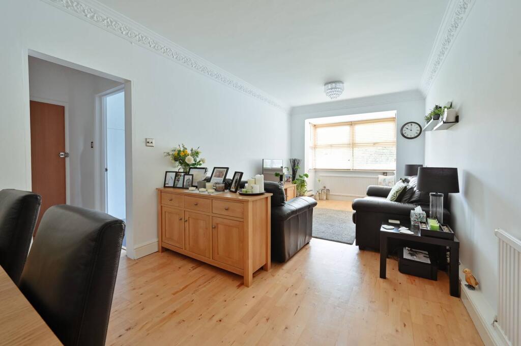 Main image of property: Gadebridge Court, Warners End Road, Hemel Hempstead, HP1