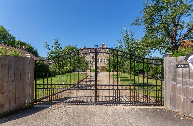6 bedroom detached house for sale in Yoton, The Stanners, Corbridge, Northumberland, NE45