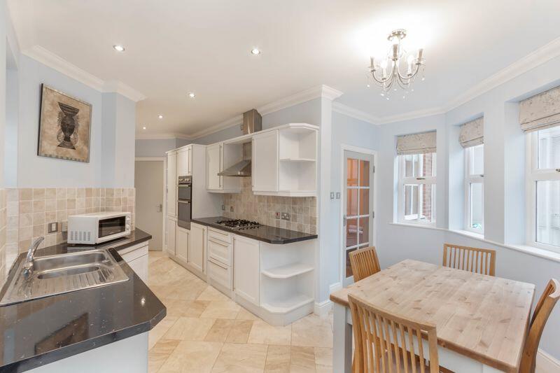 2 bedroom flat for sale in Princess Mary Court, Jesmond, Newcastle Upon