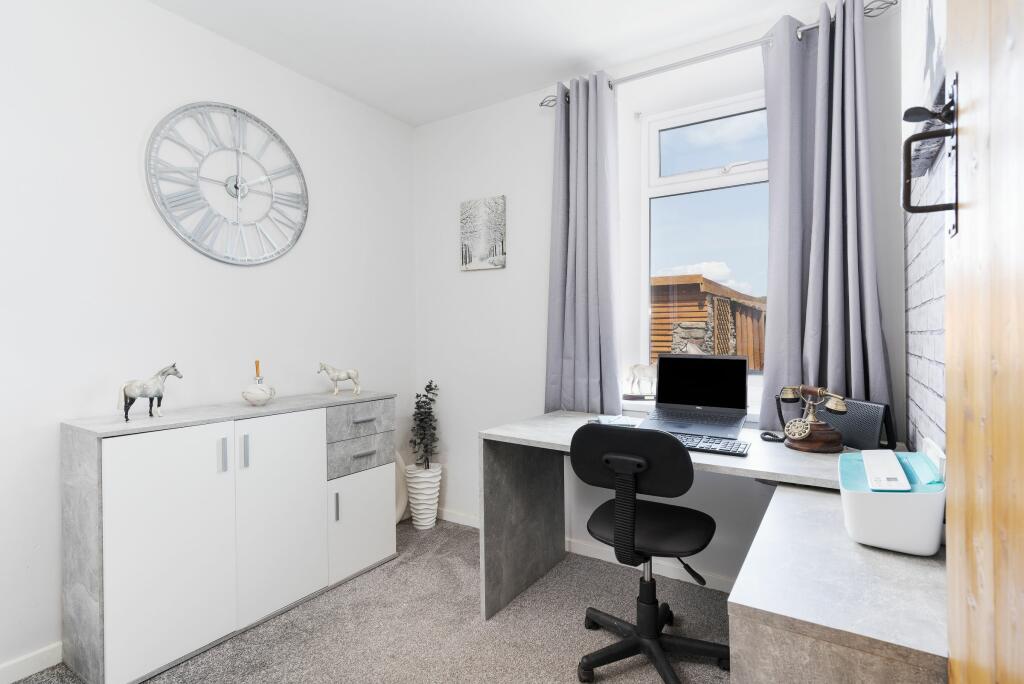 Additional property image - Cae'r Ysgol Farm, Tonyrefail, Porth