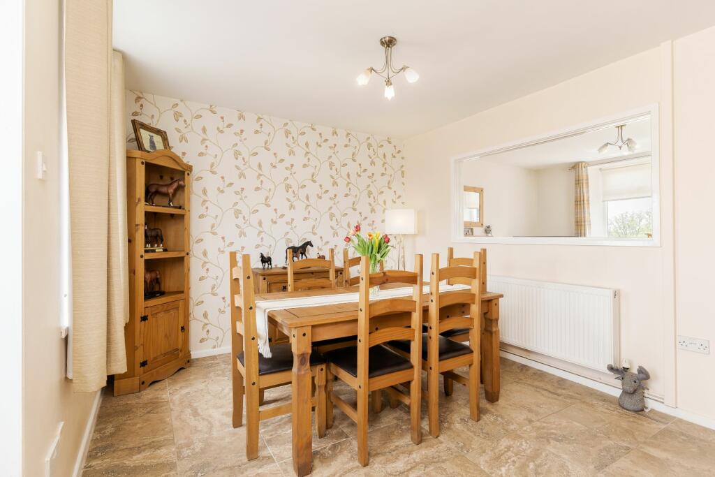 Additional property image - Cae'r Ysgol Farm, Tonyrefail, Porth