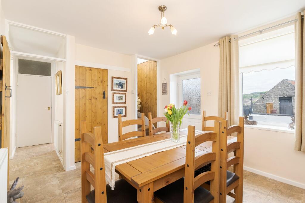 Additional property image - Cae'r Ysgol Farm, Tonyrefail, Porth