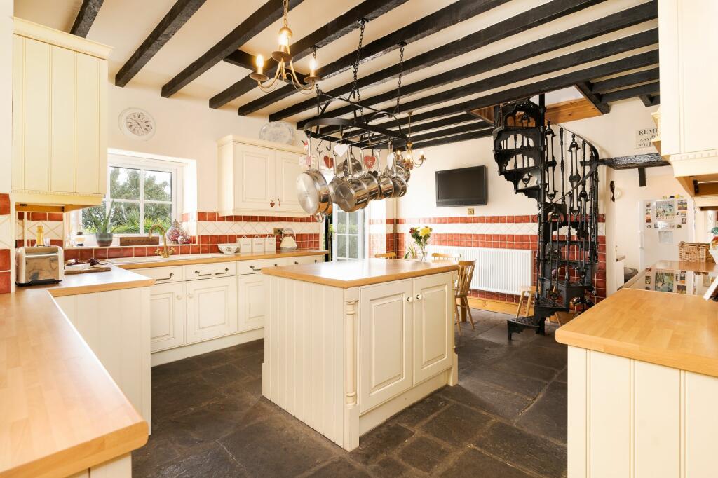 Additional property image - The Laurels, High Street, Llantrisant, Pontyclun