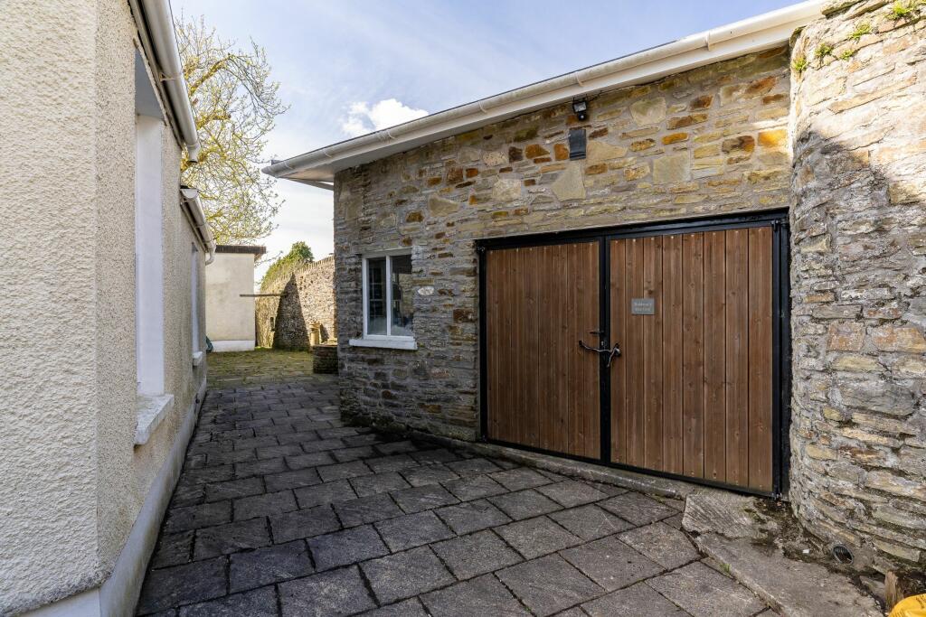 Additional property image - The Laurels, High Street, Llantrisant, Pontyclun