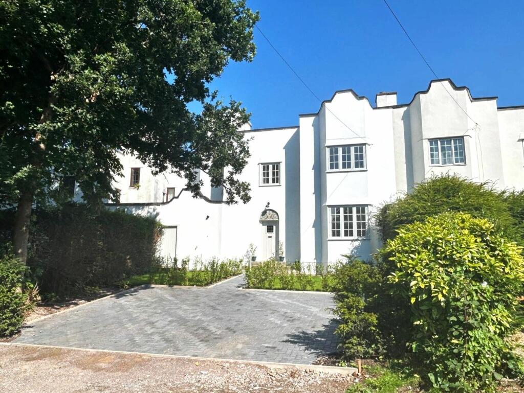 Main image of property: Pwll-y-Myn Crescent, Peterston-super-Ely, Cardiff