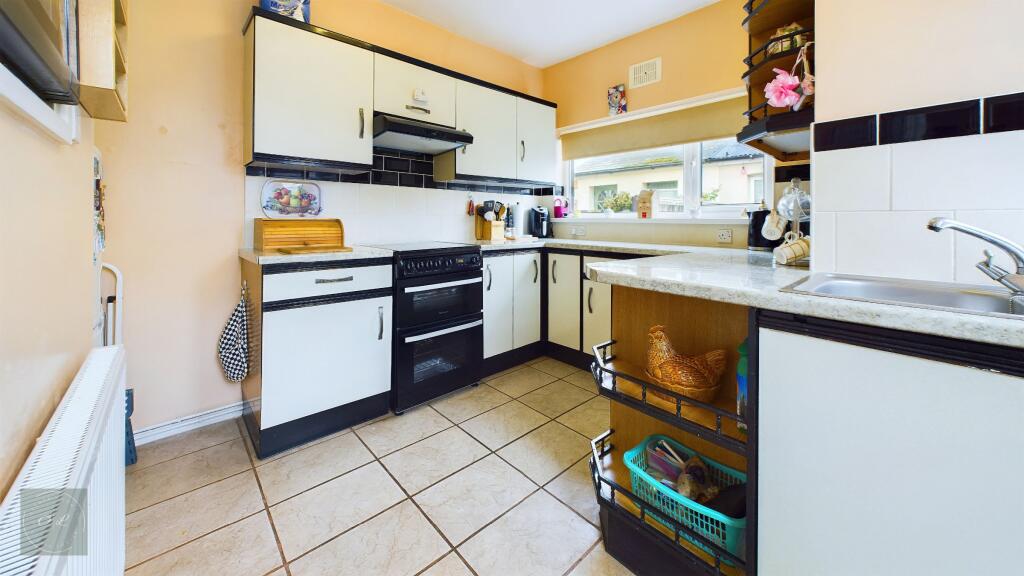 Additional property image - Theobald Road, Canton, Cardiff