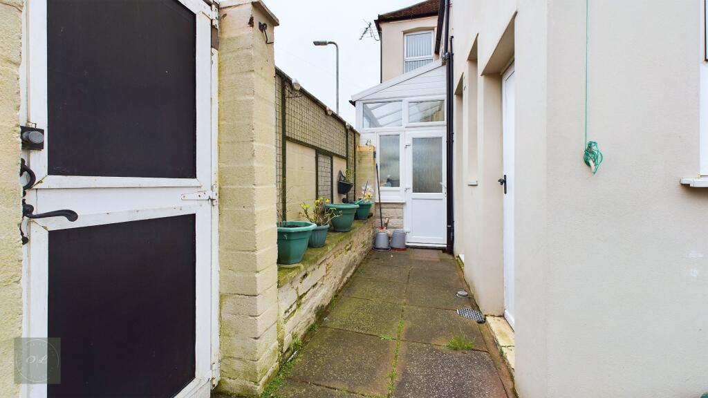 Additional property image - Theobald Road, Canton, Cardiff