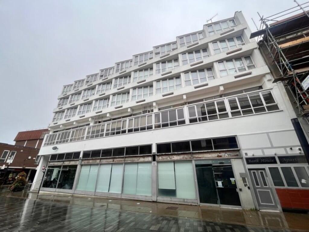 Main image of property: Flat 33 Bank House, Church Street, St. Helens