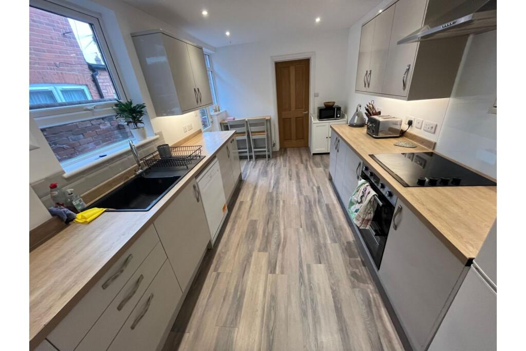 Main image of property: Monks Road, Exeter, EX4