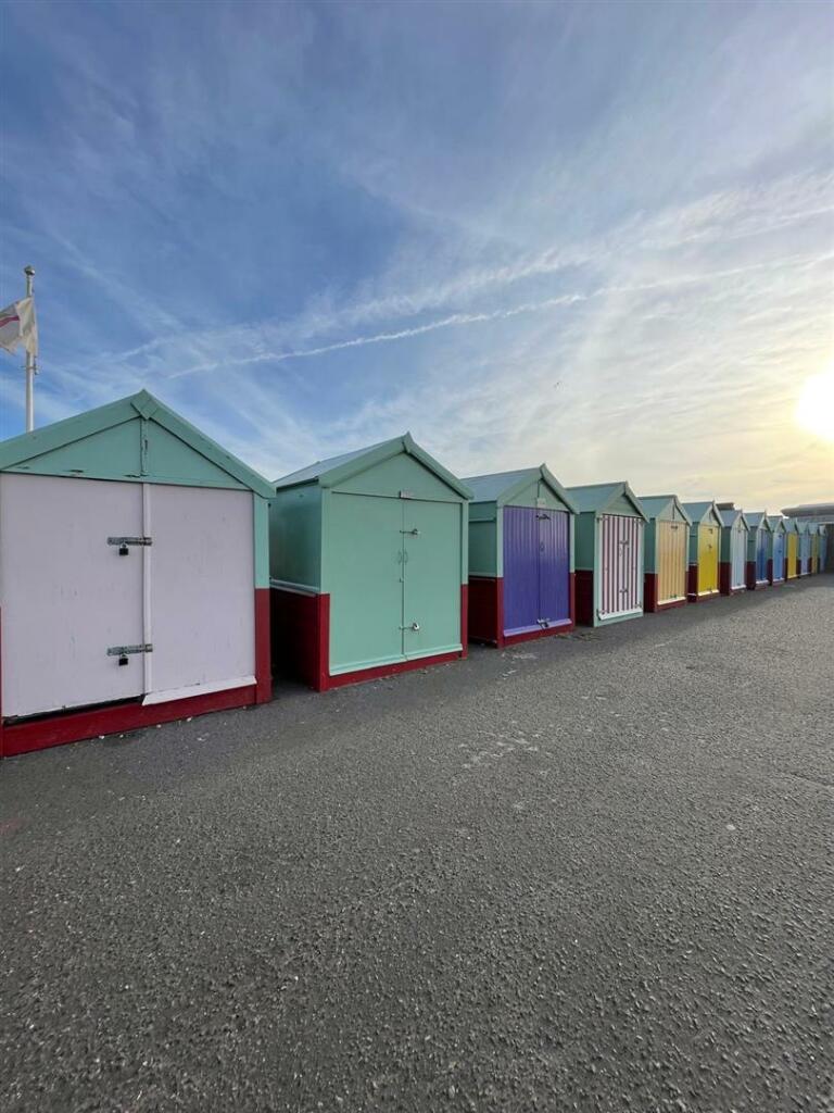 Additional property image - Beach Hut, Western Lawns, Hove