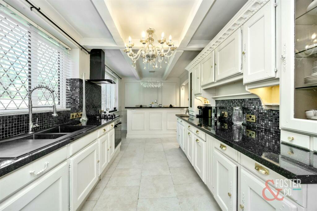 Additional property image - Woodlands, Hove
