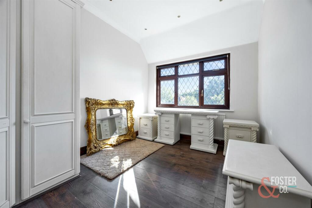 Additional property image - Woodlands, Hove