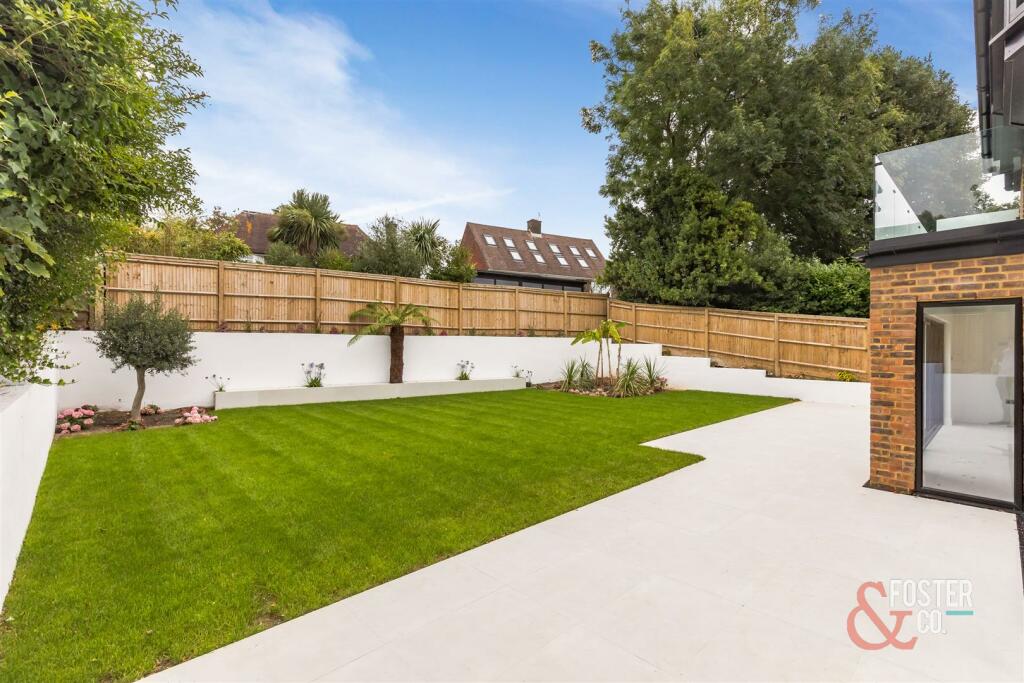 Additional property image - Woodlands, Hove