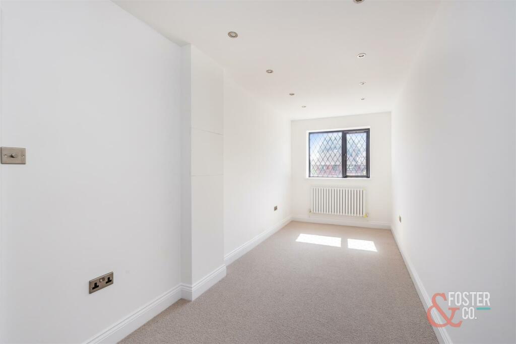 Additional property image - Woodlands, Hove