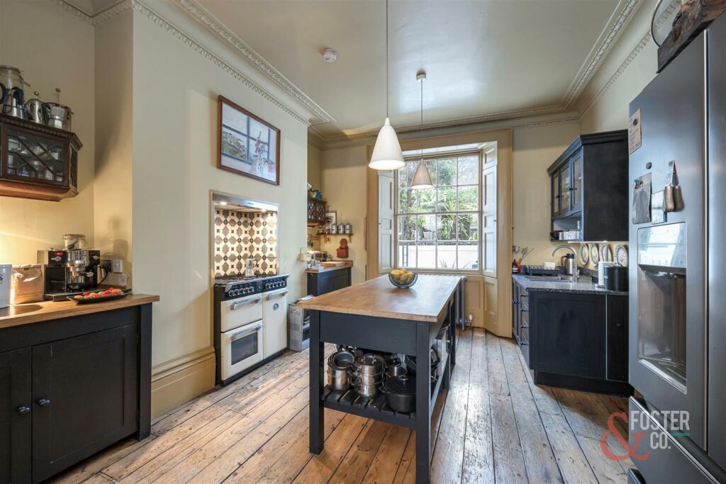 Additional property image - Montpelier Place, Brighton